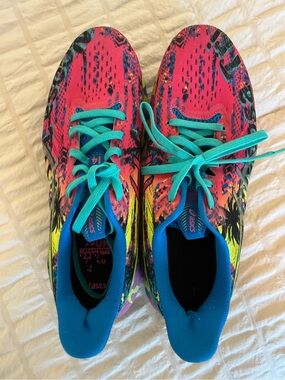 ASICS Tri noosa Multicolor Running Shoes with Teal Laces women’s 7.5